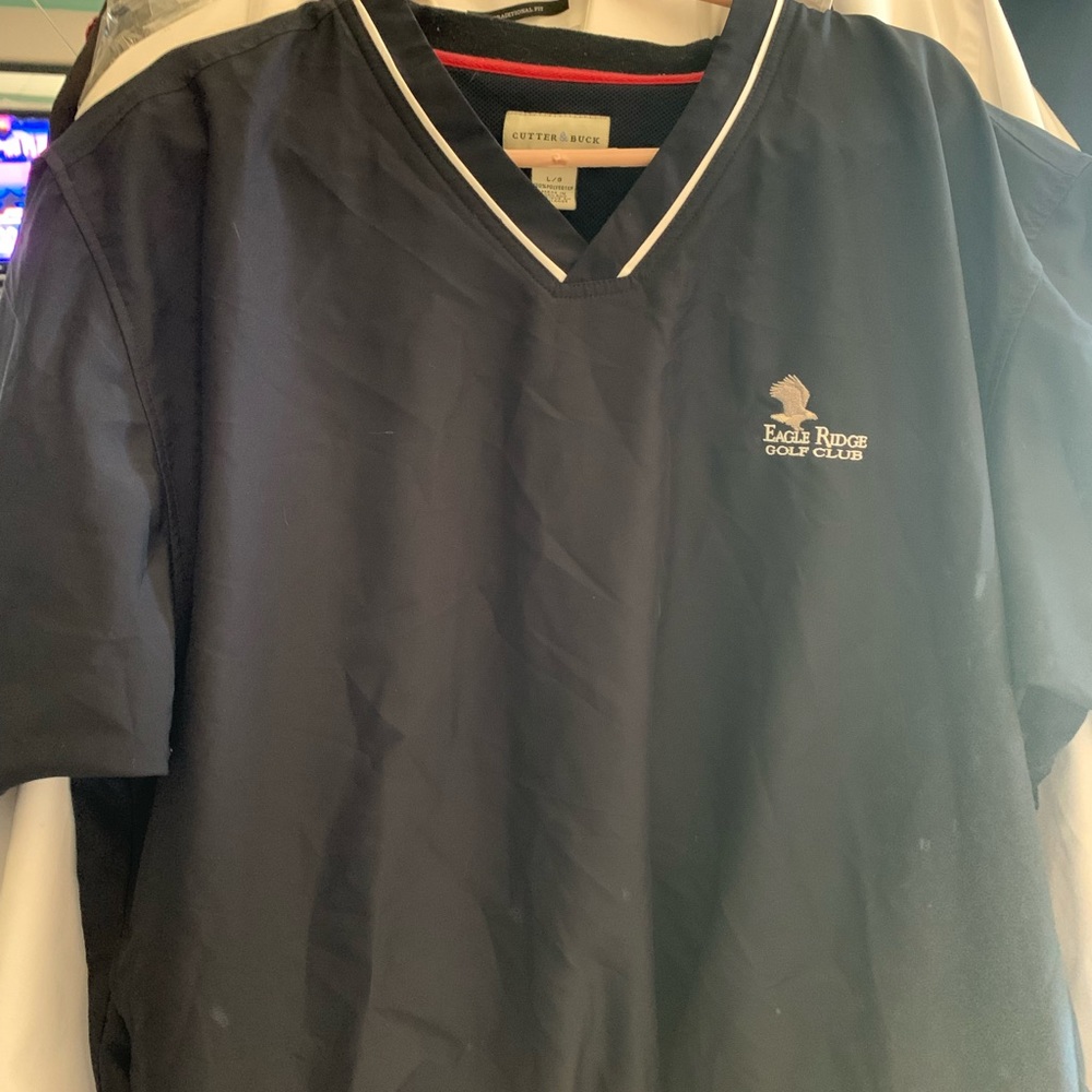 Eagle ridge cold club shirt sleeve windbreaker . Cutter and buck. Large
